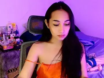 Stripchat Free Porn Cam of SweetLilly_18