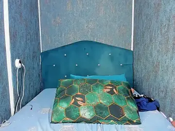 Stripchat Best Webcam of RedAssHottie