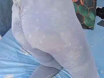 Stripchat Adult Webcam of RedAssHottie