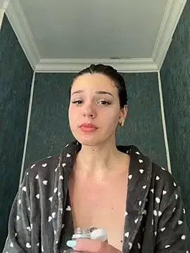Stripchat Live Sex of RedAssHottie