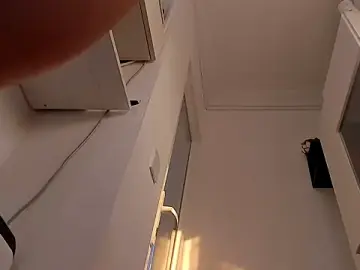 Stripchat Watch Live Sex Cams of RedAssHottie