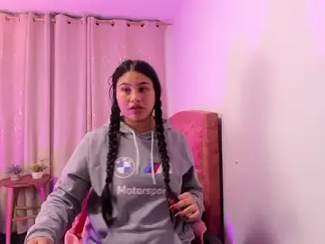 Stripchat Adult Webcam of Little_Ivy