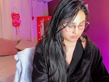 Stripchat Adult Webcams of Little_Ivy