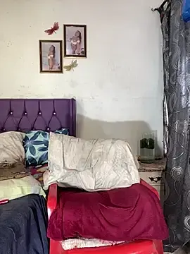 Stripchat Free Live Porn of KandyHot_