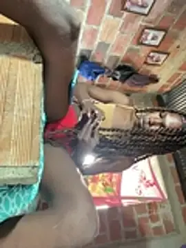 Stripchat Live Sex Cam of KandyHot_