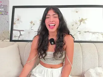 Stripchat Live Sex Cam of Gaby_zahir_