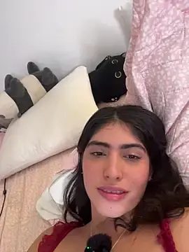 Stripchat Live Sex Cam of Gaby_zahir_