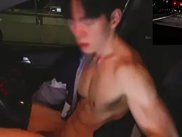 Stripchat Sex Cam of koreanboy2341
