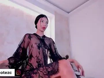Stripchat Adult Webcam of Charlote_zc
