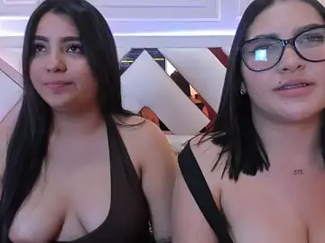 Stripchat Adult Webcam of madeleine2112