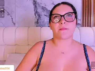 Stripchat Adult Video Chat of madeleine2112