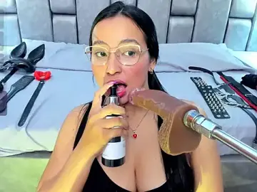 Stripchat Best Webcam of AniEvans_