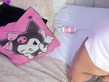 Stripchat Live Sex Cam of SarahLynn7