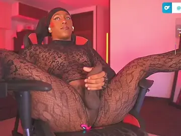 Stripchat Sex Cam of AmberRaus