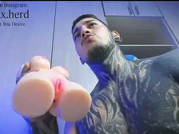 Stripchat Watch Live Sex Cams of JAXXXONHERD