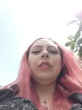 Stripchat Live Porn of madelaine-