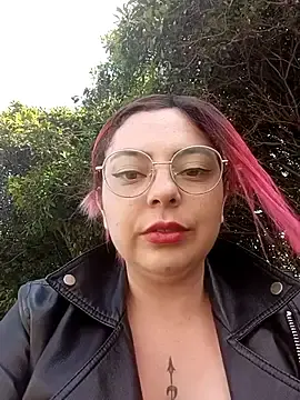 Stripchat Free Live Porn of madelaine-