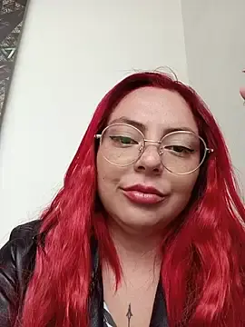 Stripchat Free Live Porn of madelaine-