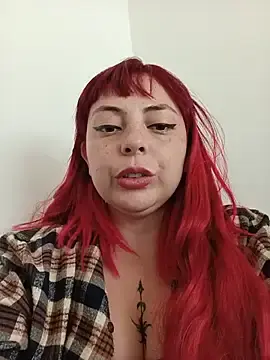 Stripchat Live Sex Cam of madelaine-