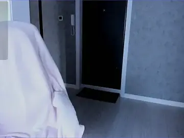 Stripchat Free Porn Cam of Mari___Anna