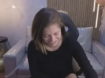 Stripchat Live Sex Cam of Kitten_Cam