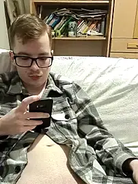 Stripchat Adult Video Chat of peti_19