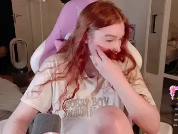 Stripchat Nude Webcam of cinnabon_girls