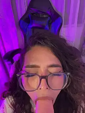 Stripchat Sex Chat of Samantha_Bernardo