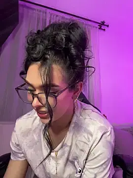 Stripchat Nude Webcam of Samantha_Bernardo
