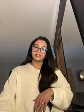 Stripchat Sex Cam of Samantha_Bernardo