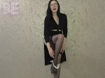 Stripchat Sex Cam of honeyed_poison