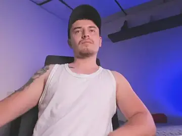 Stripchat Live Porn of james_connor2