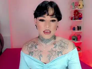 Stripchat Free Porn Cam of little_star_porn