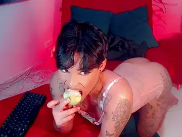 Stripchat Adult Webcam of little_star_porn