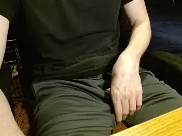 Stripchat Live Sex of readytocome90