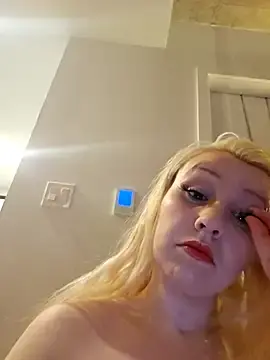 Stripchat Best Webcam of VirginDaisy
