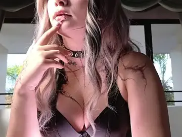 Stripchat Sex Cam of ghot1c_graceeee