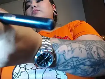 Stripchat Free Porn Cam of Penelope_Tits