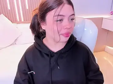 Stripchat Nude Webcam of Sexy_paradise18_