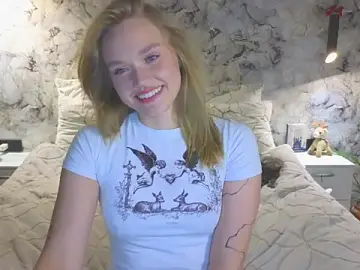 Stripchat Free Live Porn of Aurora_Golden1
