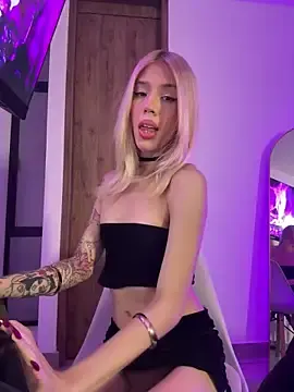 Stripchat Sex Cam of Courtney_gonet