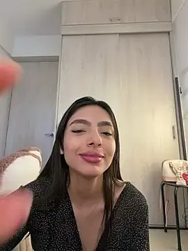 Stripchat Adult Video Chat of ZaraLuuv