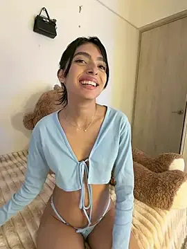 Stripchat Free Live Porn of ZaraLuuv