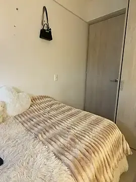 Stripchat Live Sex of ZaraLuuv