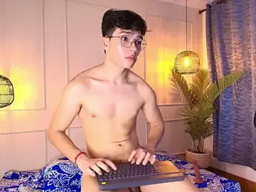 Stripchat Adult Webcam of luandy