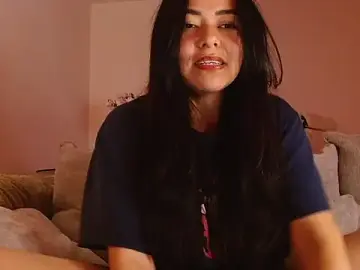 Stripchat Sex Cam of PetitLumiere