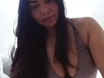 Stripchat Sex Cam of PetitLumiere