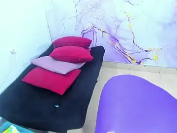 Stripchat Best Webcam of taylor_camhot