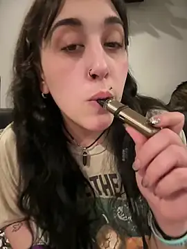 Stripchat Free Live Porn of ThicBunz