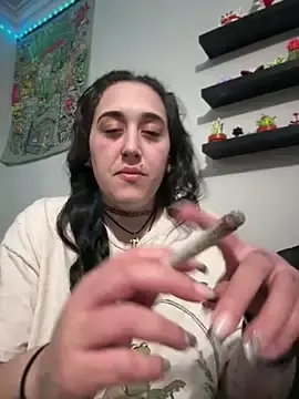 Stripchat Free Live Porn of ThicBunz